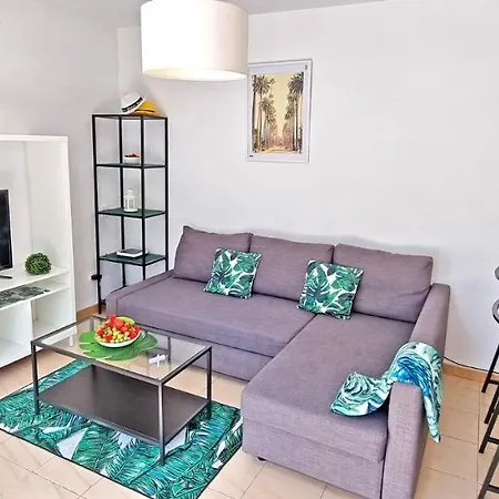 Palm Garden - - Pool - Glasfaserinternet Appartamento *