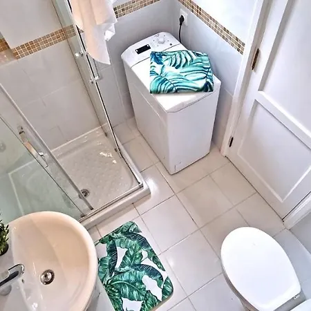 Palm Garden - - Pool - Glasfaserinternet Appartamento *