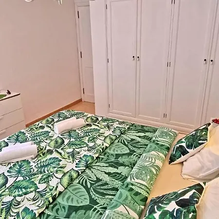 Palm Garden - - Pool - Glasfaserinternet Appartamento *